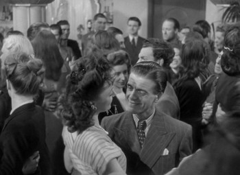 Dancing with Crime (1947) download